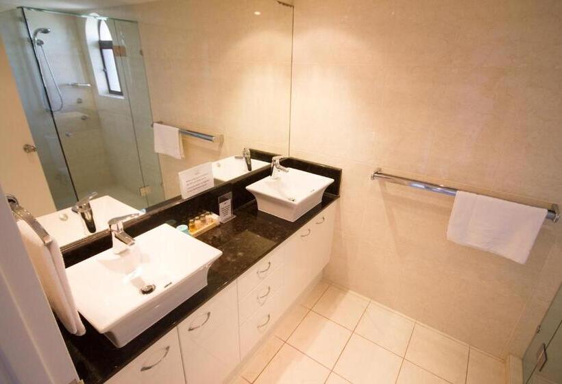 침실 3개 아파트, Albatross North Apartments
