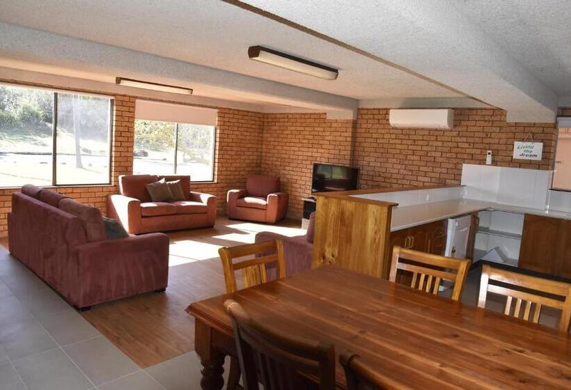 Апартаменты 4 Спальни, Diamond Beach Resort, Mid North Coast Nsw