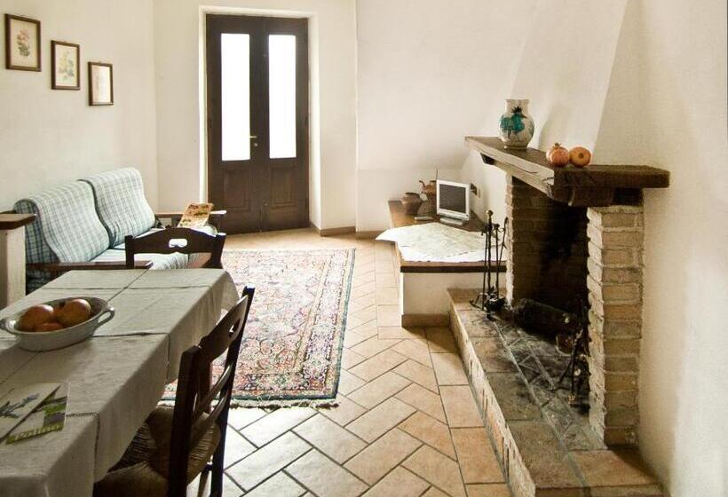 Апартаменты 1 Спальня, Borgo San Valentino