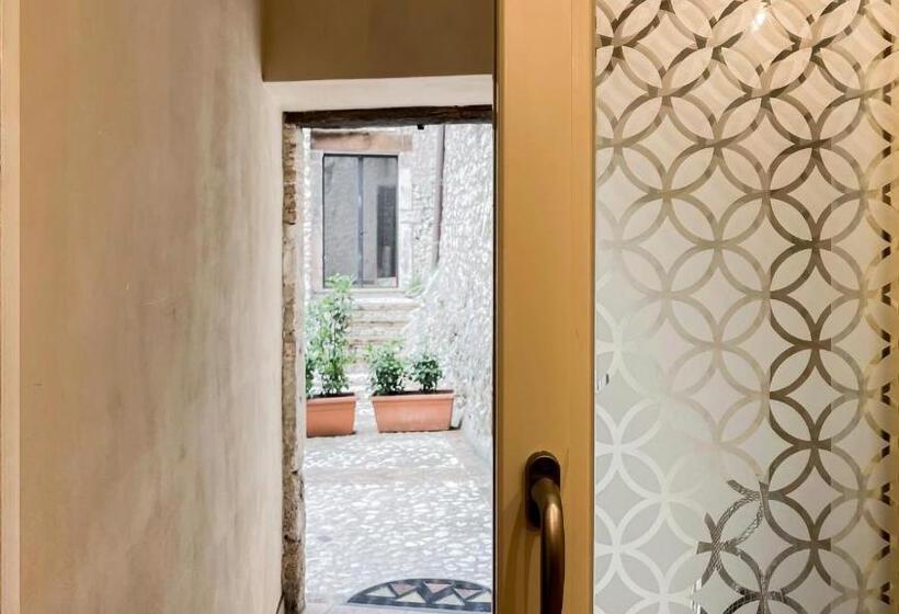 شقة غرفة واحدة مزودة بتراس, Borgo San Valentino