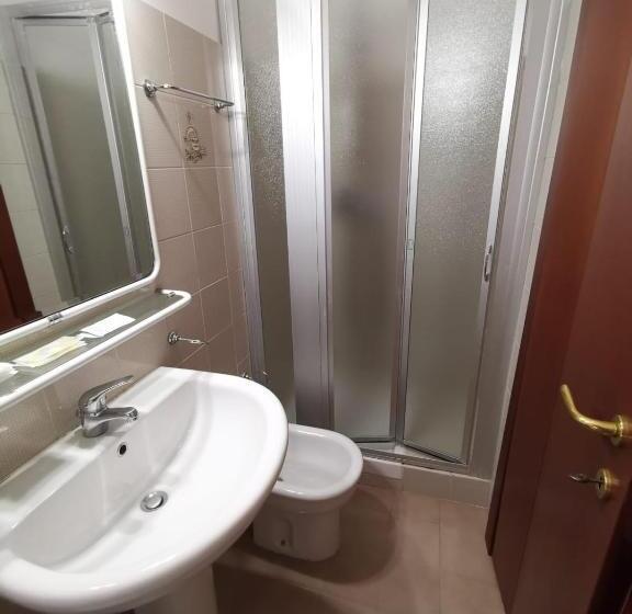 اتاق استاندارد, Calgary