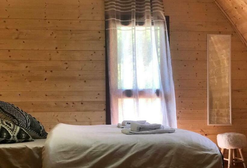 Номер Deluxe с Балконом, Logu I Harushave