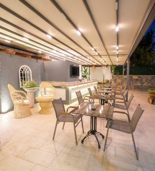 Апартаменты 1 Спальня с Балконом, Maye Residence