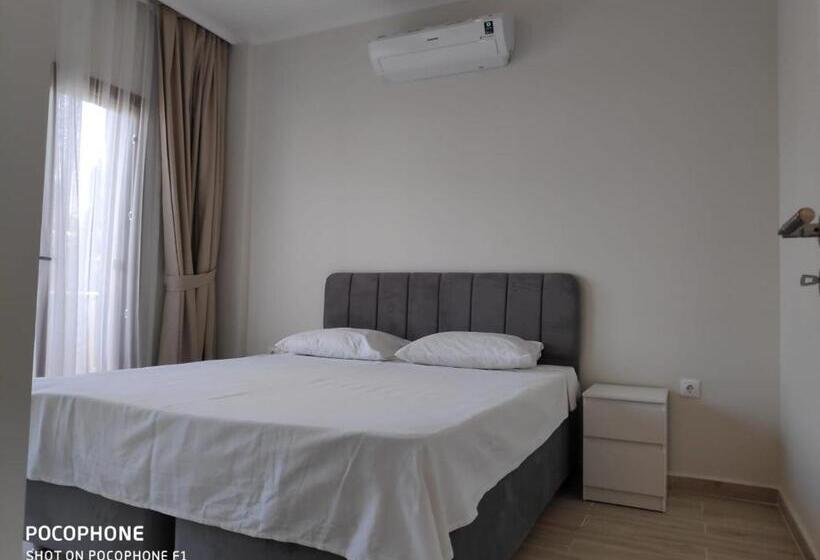 Апартаменты 1 Спальня с Балконом, Maye Residence