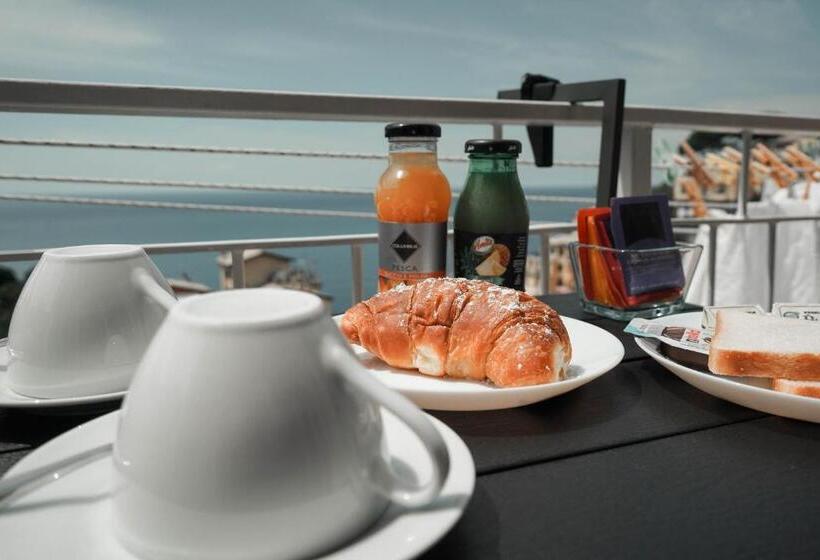Номер Deluxe Вид на Море, Cinque Terre Coast To Coast