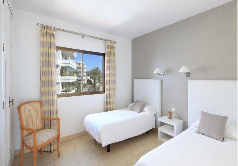 ２ベッドルームのスーペリアアパートメント, Coral Beach Apart