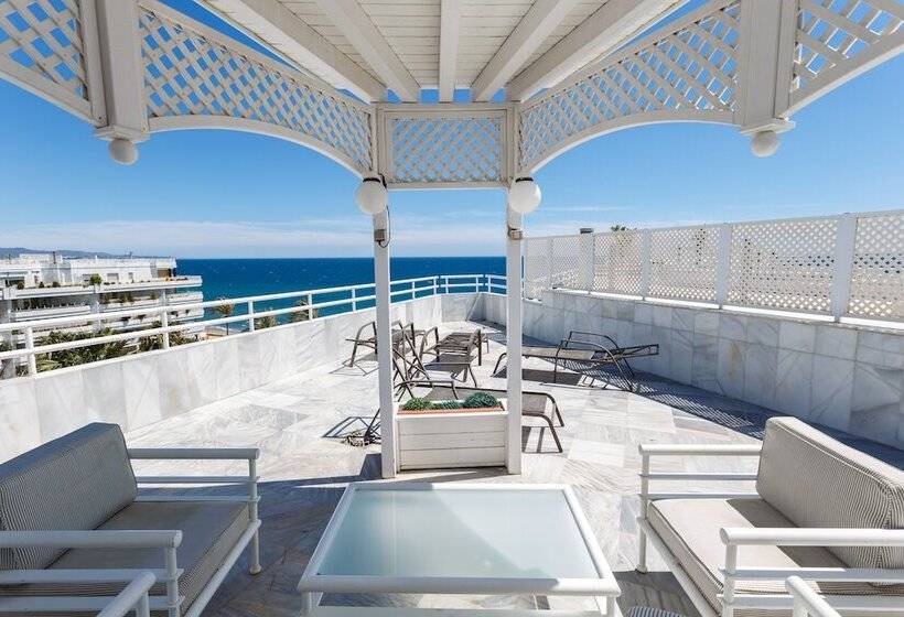３ベッドルームのスーペリアアパートメント, Coral Beach Apart