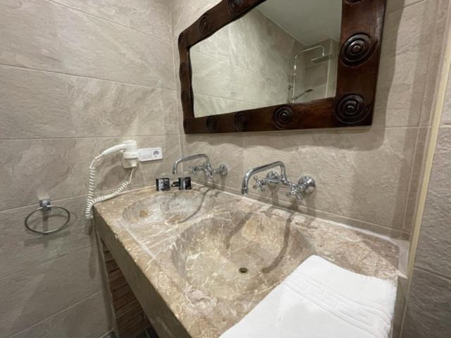 Quarto Economy, Mas Palou