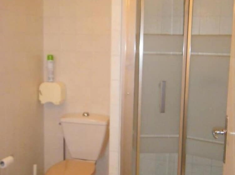 四人标准间, Relais Motel De Maisonnay