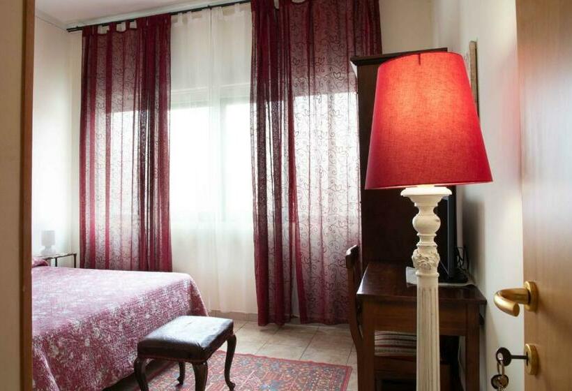 Номер Стандарт, Al Frantoio Maddii Levane Bed And Breakfast