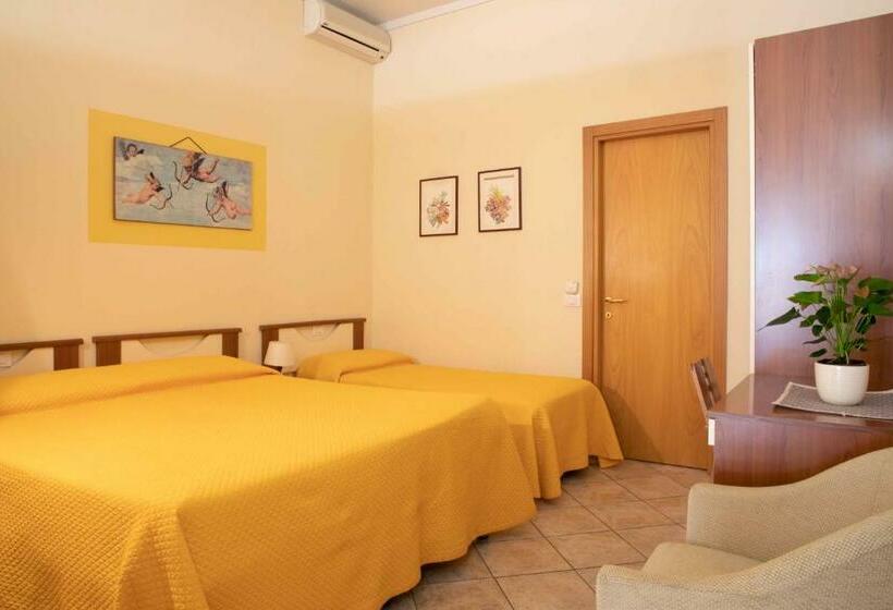 Студия Стандарт, Al Frantoio Maddii Levane Bed And Breakfast