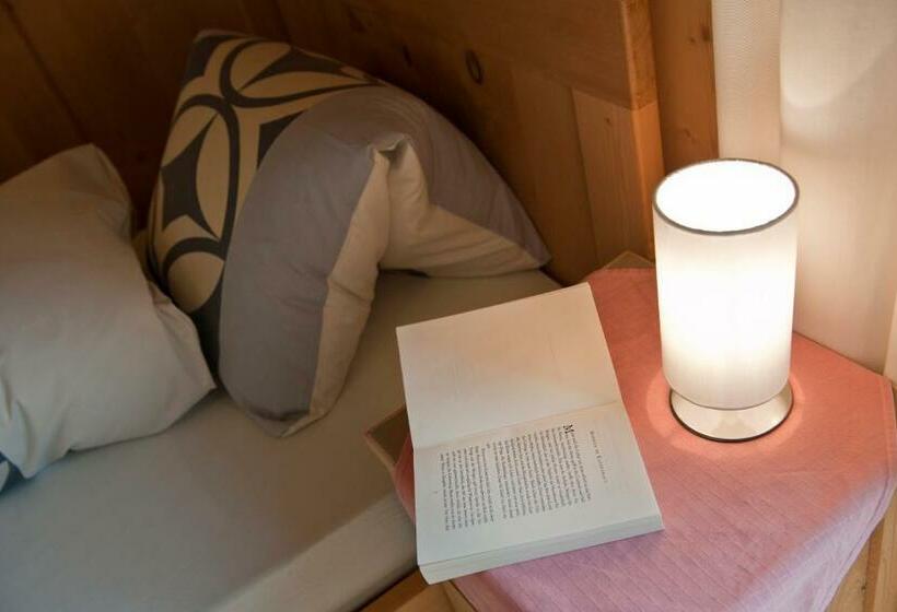 스탠다드 싱글 룸 공동욕실, Restaurant Capricorns