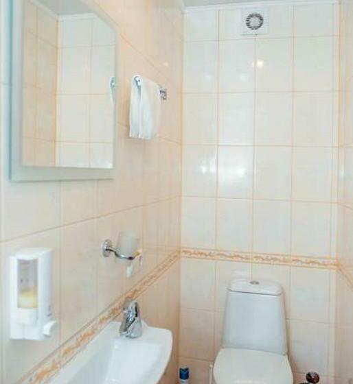 غرفة قياسية فردية, Vivat Provincia