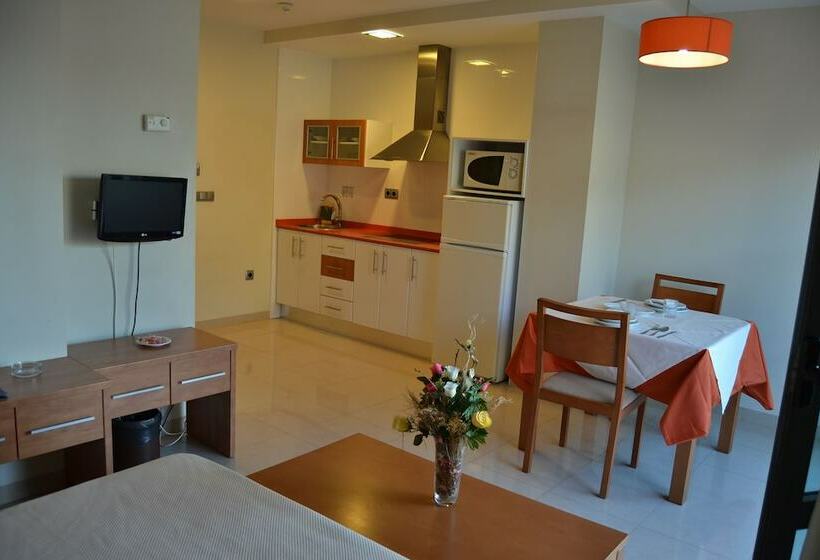 Студио Стандарт с Террасой, Aparthotel Bahía
