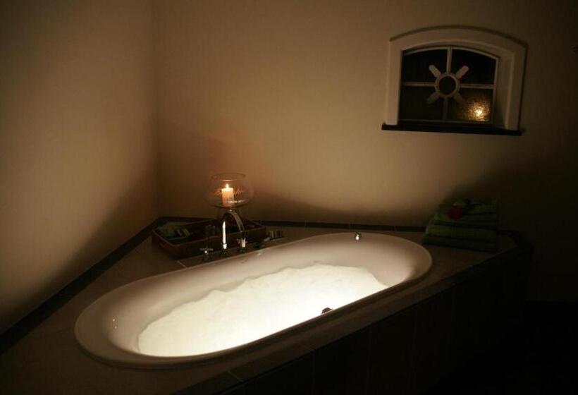 주니어 스위트, B&b Farmhouse De Loksheuvel