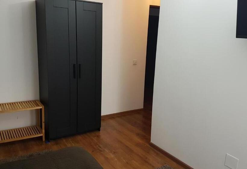 Семейный Номер, Pensiunea Casa Runcu Buzau