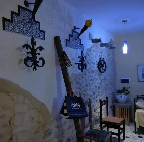 اتاق لوکس, L'artisan