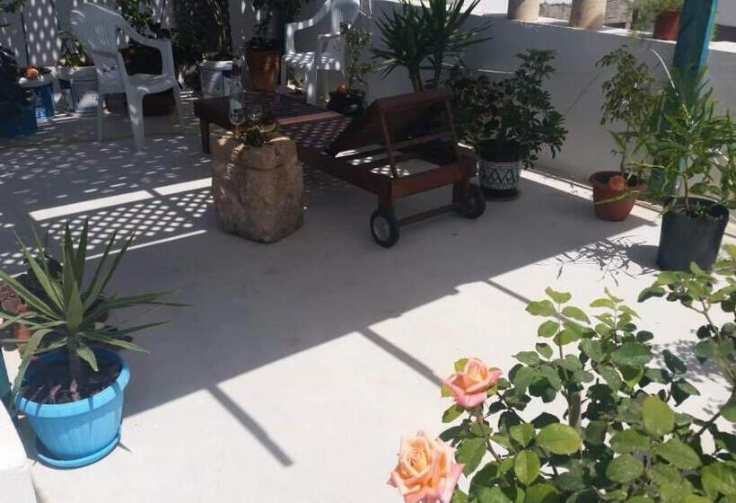 اتاق لوکس, L'artisan