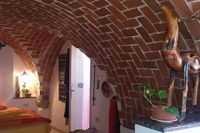 اتاق لوکس, L'artisan