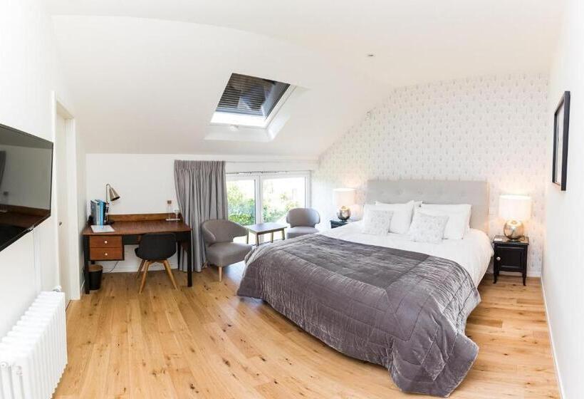 Номер Deluxe, Chez Spoons B&b