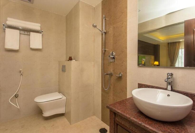 اتاق خانوادگی با چشم‌انداز کوه, Bodhi Suites Boutique Hotel And Spa