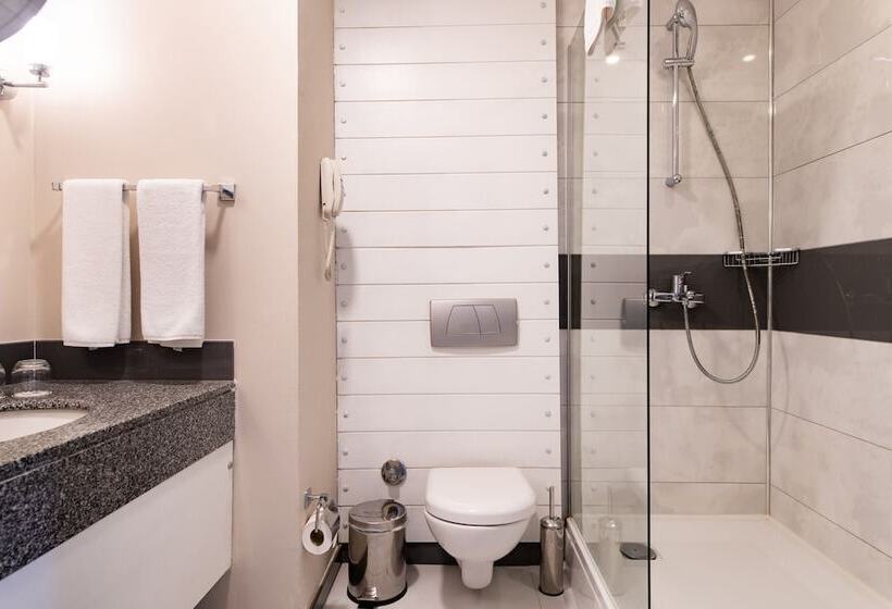 اتاق لوکس با چشم‌انداز دریا, Baia Bodrum