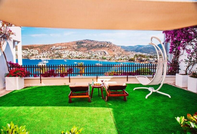 اتاق لوکس با چشم‌انداز دریا, Baia Bodrum
