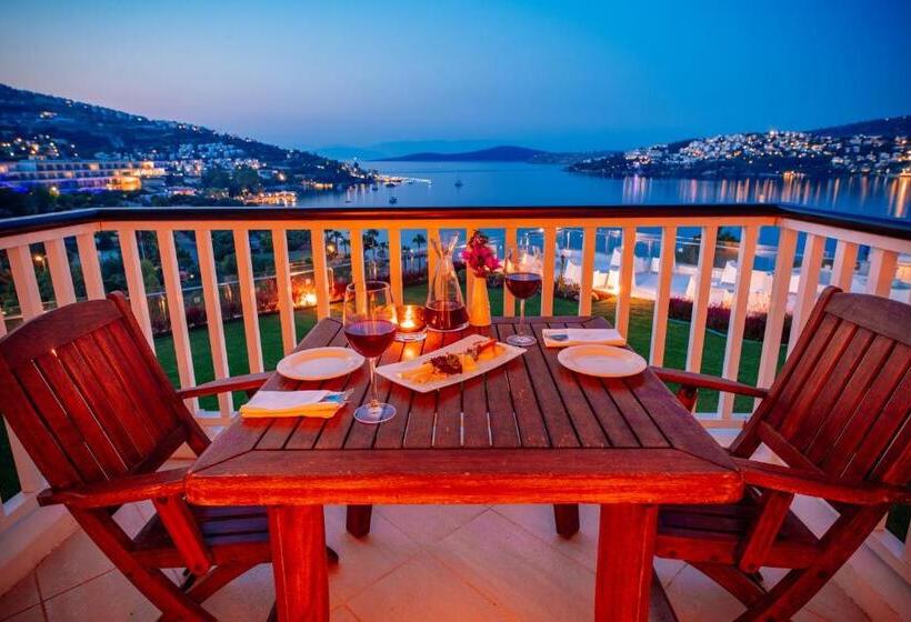 اتاق لوکس با چشم‌انداز دریا, Baia Bodrum
