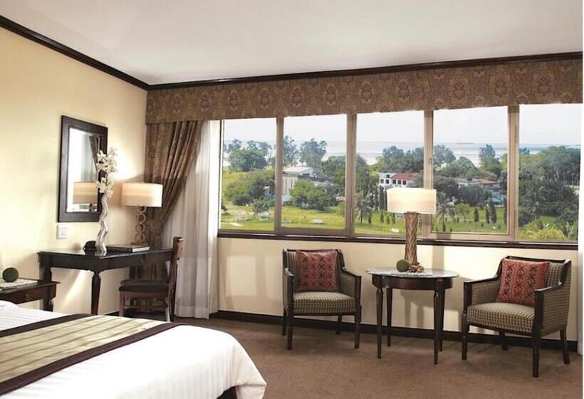 اتاق سوپریور, Dar Es Salaam Serena