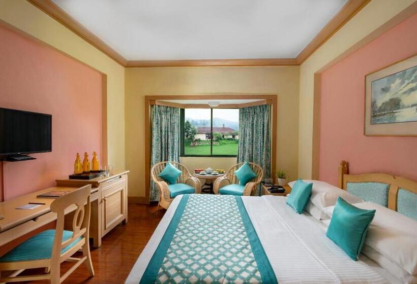 اتاق لوکس با چشم‌انداز, Fortune Resort Sullivan Court, Ooty   Member Itc S Hotel Group