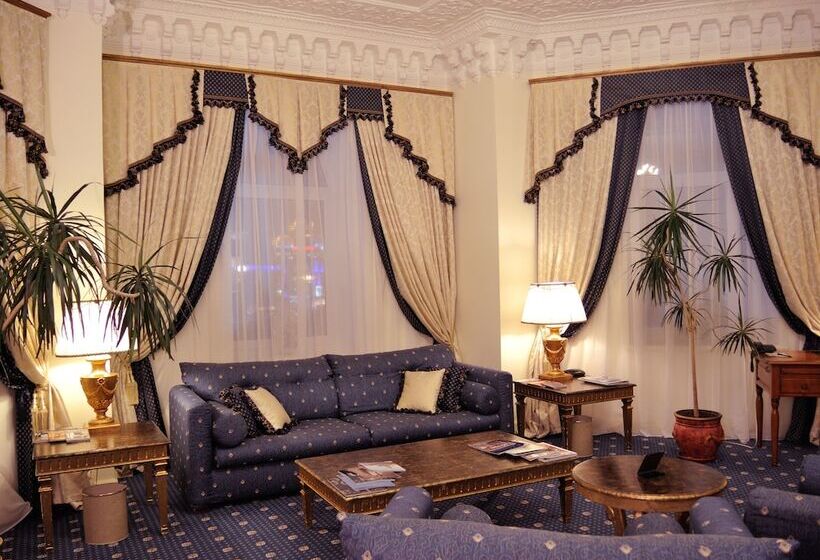 سوئیت پرزیدنت, Grand Hotel Ukraine