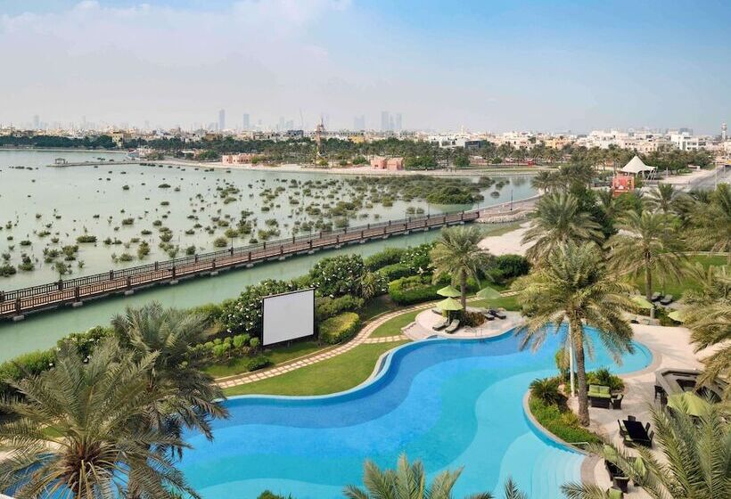 اتاق لوکس, Mövenpick Hotel Bahrain