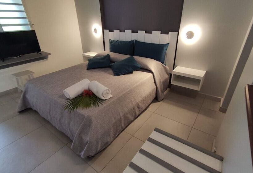 استودیو خانوادگی, Residence Habitation Grande Anse