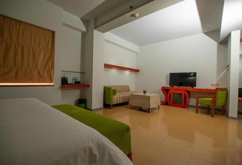 비즈니스룸, Sparks Life Jakarta, Artotel Curated