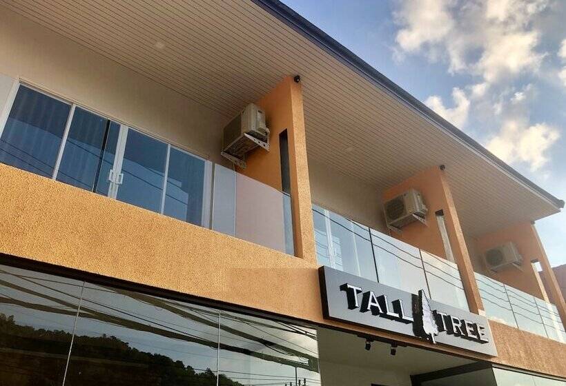 Номер Deluxe с Балконом, Tall Tree Kata Phuket
