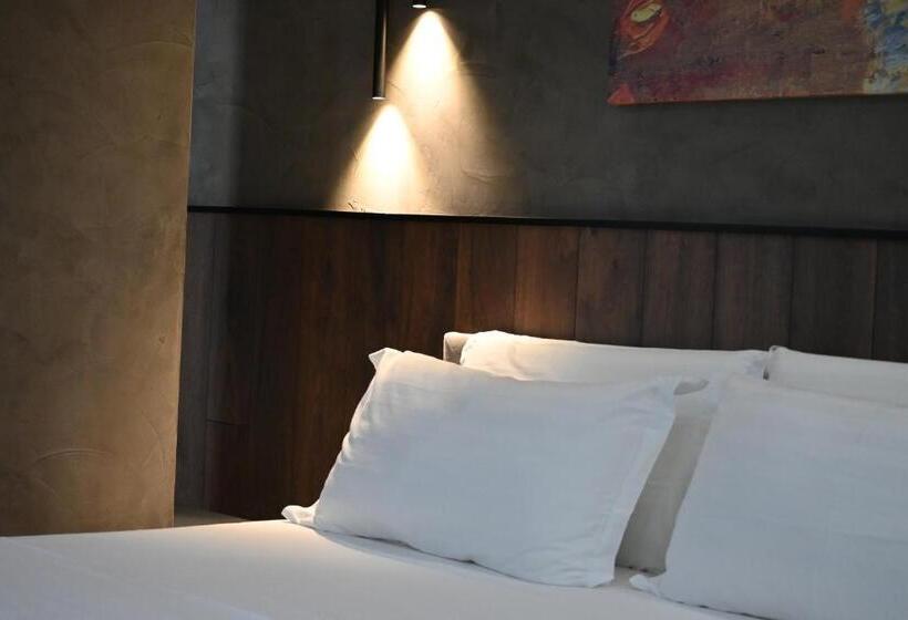 디럭스 룸 측면 바다 전망, Ap Hotel Boutique