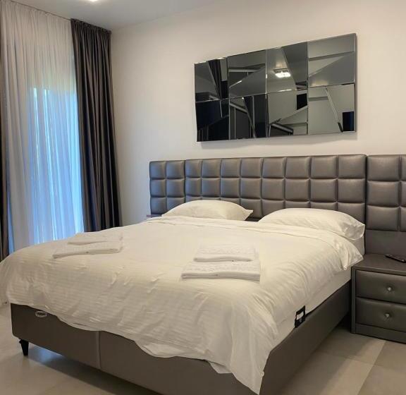 Апартаменты 1 Спальня с Балконом, Enjoy Life Apartments