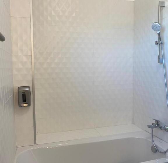 Апартаменты 2 Спальни, Enjoy Life Apartments