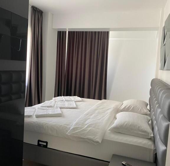 Апартаменты 1 Спальня с Террасой, Enjoy Life Apartments