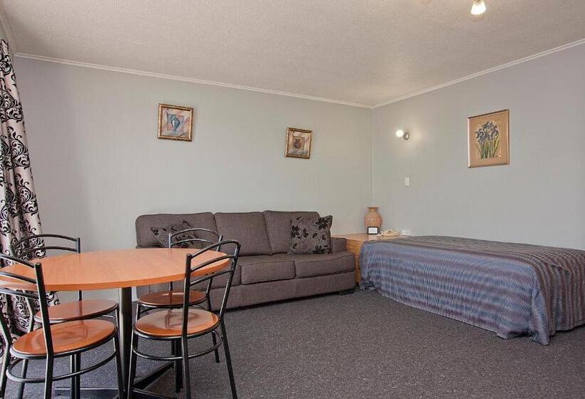 Апартаменты 1 Спальня, Coronation Park Motels