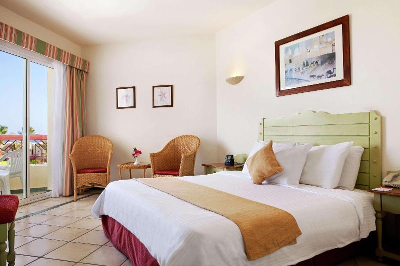 اتاق استاندارد با تخت بزرگ, Doubletree By Hilton Sharm El Sheikh  Sharks Bay Resort
