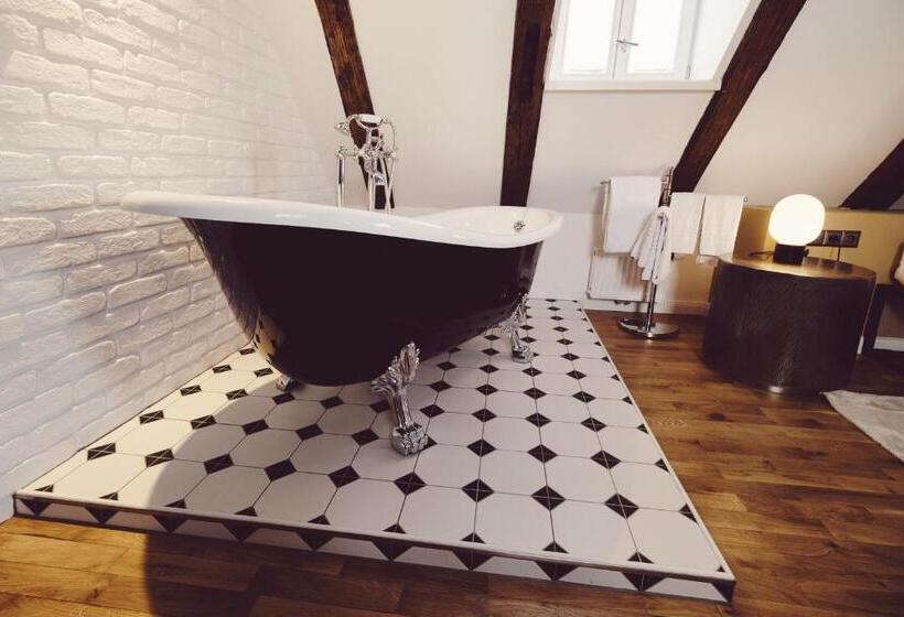 اتاق لوکس, Domus Balthasar Boutique