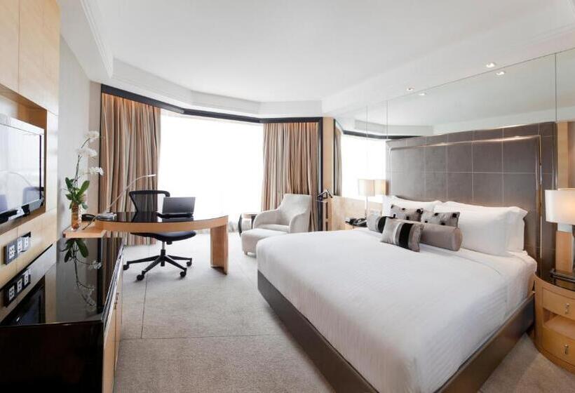 اتاق کلاب, Dorsett Grand Subang