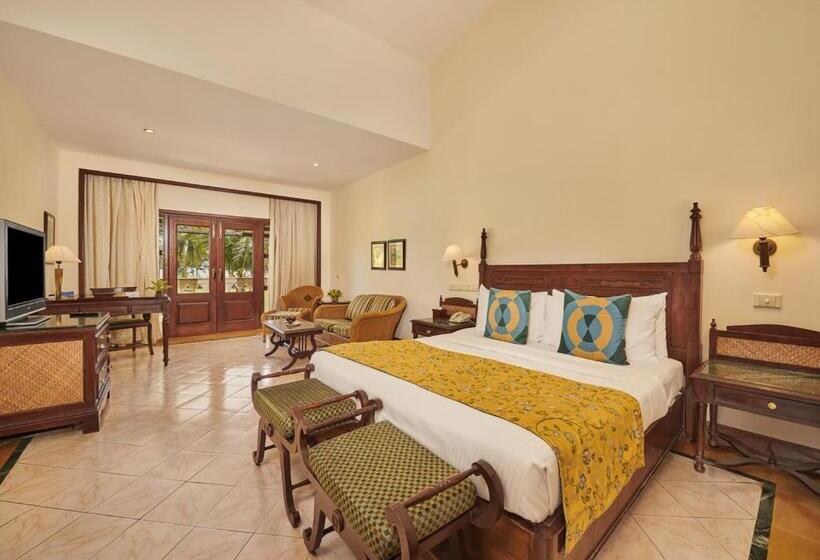 Люкс Вид на Море, The Lalit Golf & Spa Resort Goa