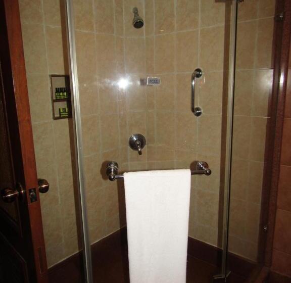 جناح مطلّ علي الحديقة, The Lalit Golf & Spa Resort Goa