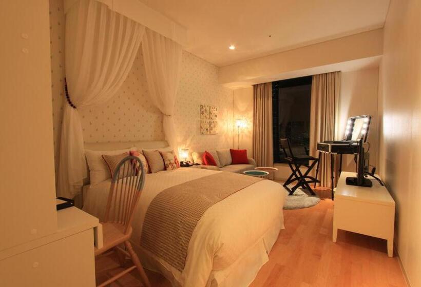 اتاق استاندارد, The Royal Park Hotel Iconic Tokyo Shiodome