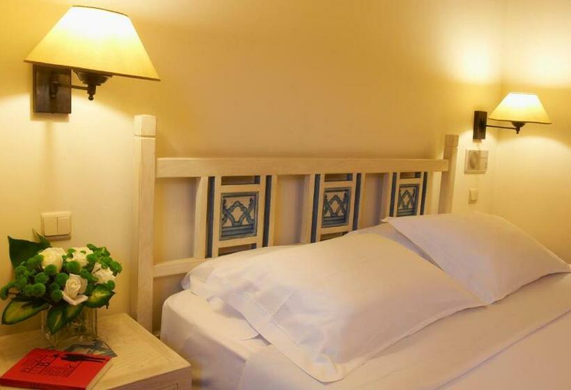 דירת חדר, Real Residência   Touristic Apartments