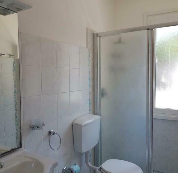 آپارتمان 1 خوابه با چشم‌انداز دریا, Residenza Airone Blu