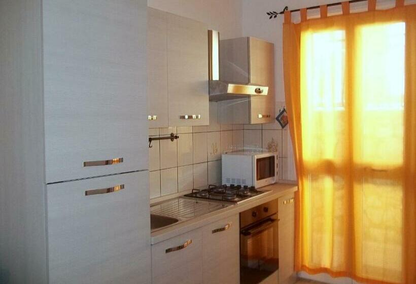 آپارتمان 1 خوابه با تراس, Residenza Airone Blu