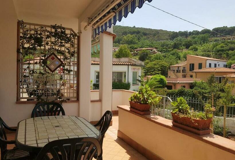 آپارتمان 1 خوابه با تراس, Residenza Airone Blu